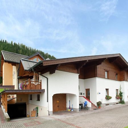 Apartment In Altenmarkt In Pongau Near Ski Area Altenmarkt im Pongau Bagian luar foto